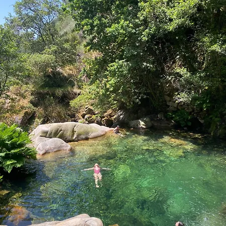 شاليه Land Of Deveza - Tiny São Pedro do Sul
